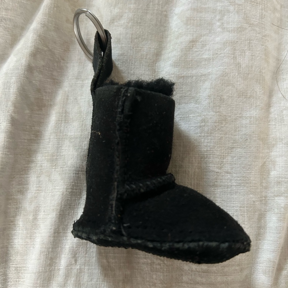 Black Ugg Boot Keychain
